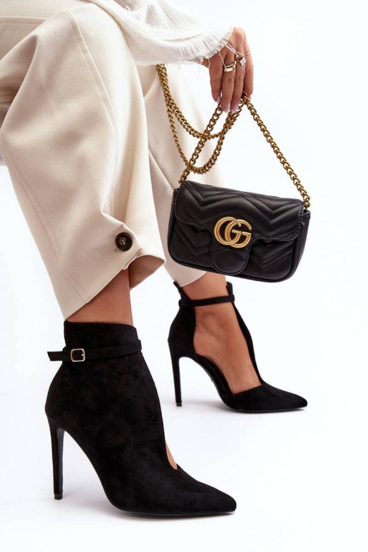 Zamšādas kurpes   ar papēdi melnas... Zamšādas kurpes   ar papēdi melnas...