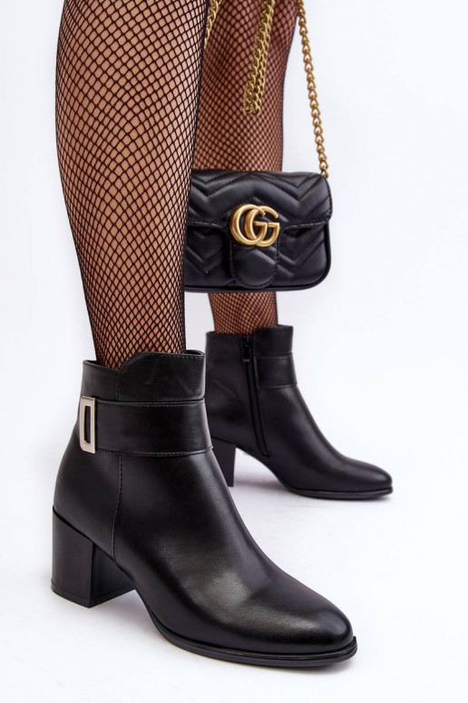 Sieviešu puszābaki melnas krāsas... Sieviešu puszābaki melnas krāsas...