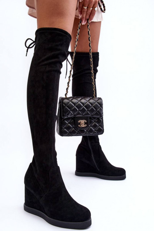 zamšādas garie apavi garie zābaki... zamšādas garie apavi garie zābaki...