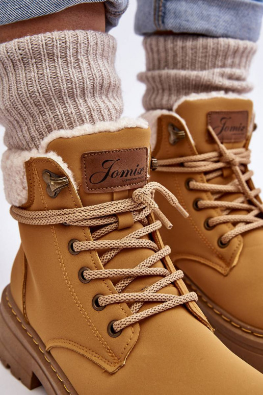 Apavi ar siltinājumu brūnas krāsas... Apavi ar siltinājumu brūnas krāsas...