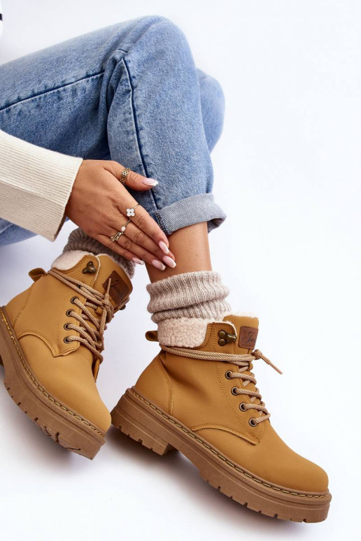 Apavi ar siltinājumu brūnas krāsas... Apavi ar siltinājumu brūnas krāsas...