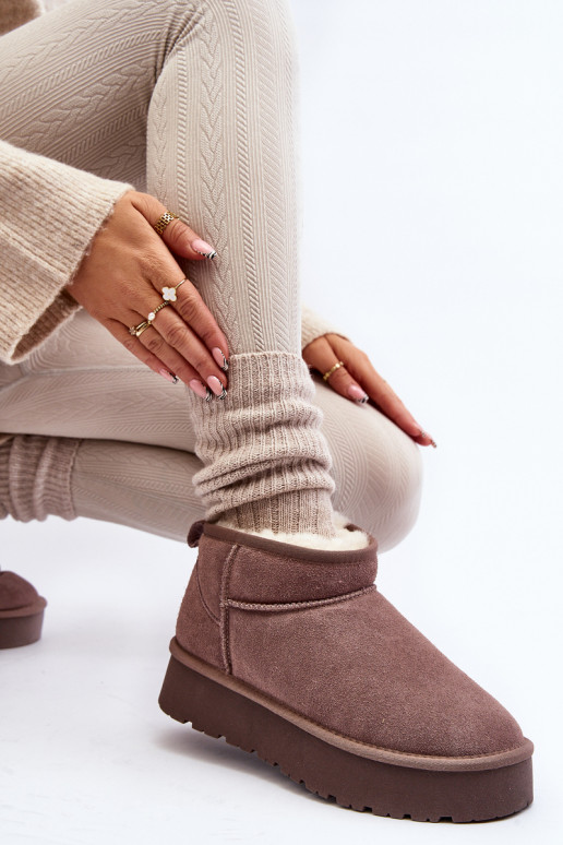 Stilīgasrnas zamšādas  sniega apavi... Stilīgasrnas zamšādas  sniega apavi...