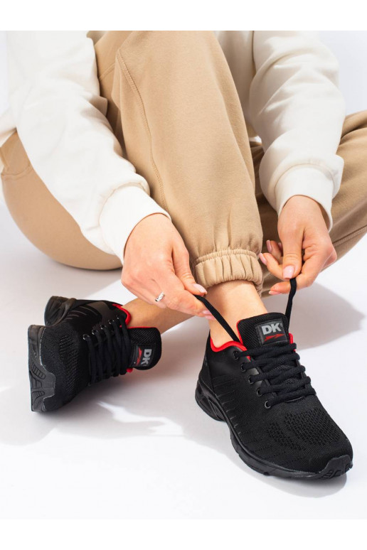 Sieviešu apavi  Melnas krāsas DK