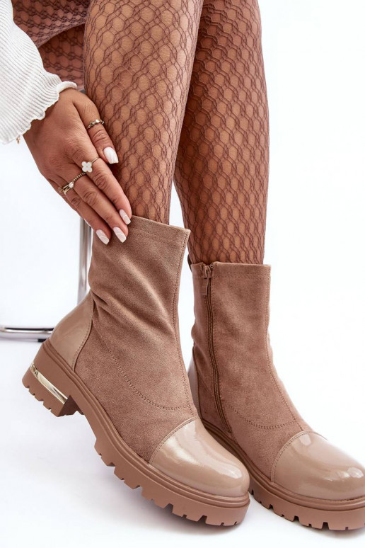 Klasiska modeļa Sieviešu puszābaki ar... Klasiska modeļa Sieviešu puszābaki ar...