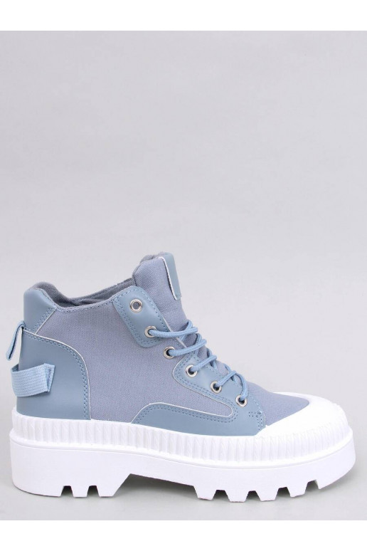 Brīvā laika apavi  masīva platforma...