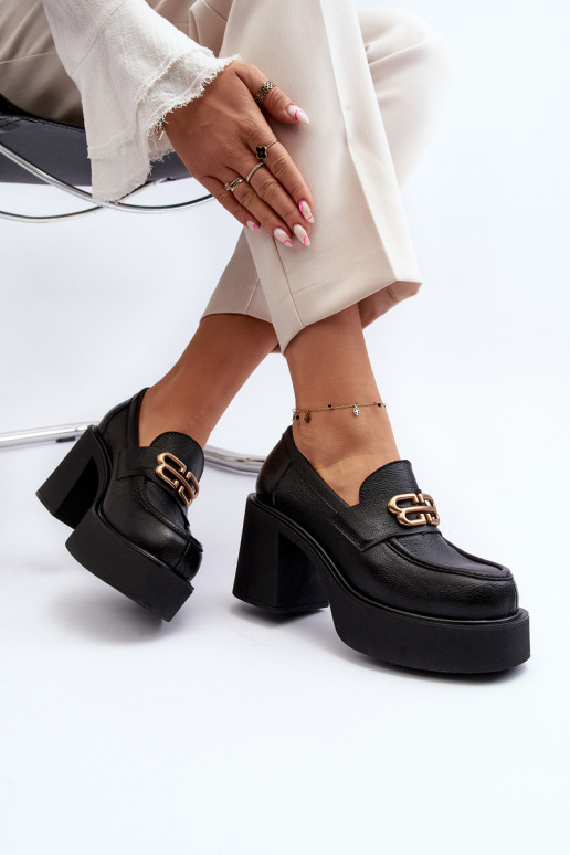 Zazoo apavi ar papēdi melnas krāsas Zazoo apavi ar papēdi melnas krāsas