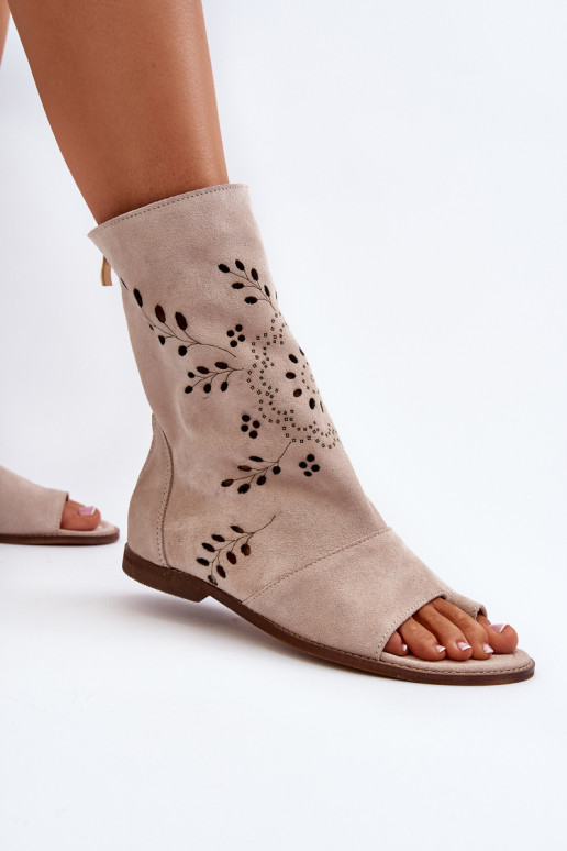 Zazoo  Zamšādas basenes ar stulmu...