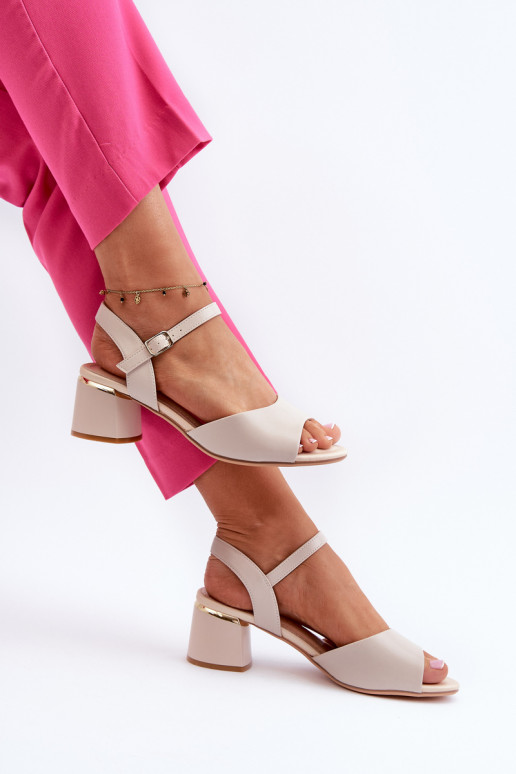 Sieviešu basenes  Eko   Sergio Leone... Sieviešu basenes  Eko   Sergio Leone...