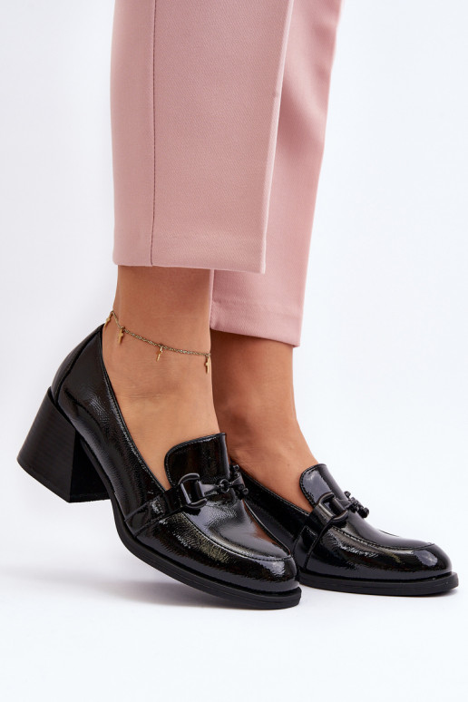 Laque apavi ar papēdi melnas krāsas...