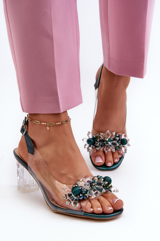 Sandales Caurspīdīgas ar papēdi... Sandales Caurspīdīgas ar papēdi...