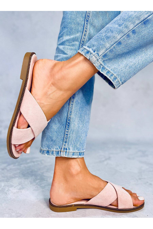 Čības   ALYSON PINK