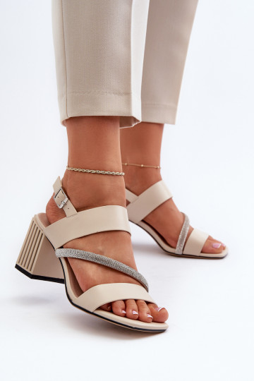 Eleganta stila sandales ar...