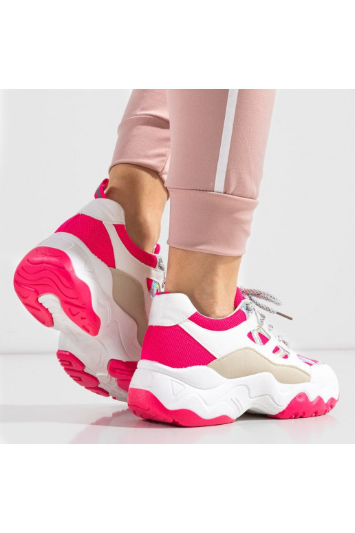 Sneakers modeļa apavi Dažādu krāsu...