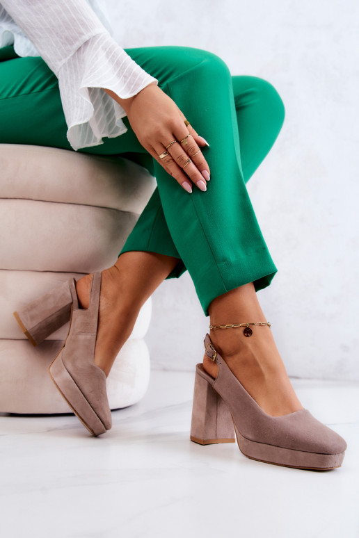 Kurpes zamšādas  smilšu krāsas