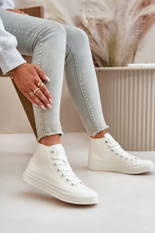 sieviešu puszābaki siltināti no eko ādas baltas krāsas Big Star OO274932 sieviešu puszābaki siltināti no eko ādas baltas krāsas Big Star OO274932