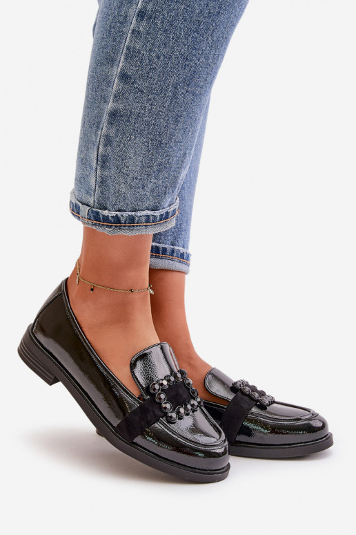 Lakoti mokasīni Sieviešu ar ornamentiem melnas krāsas Vinceza 58389