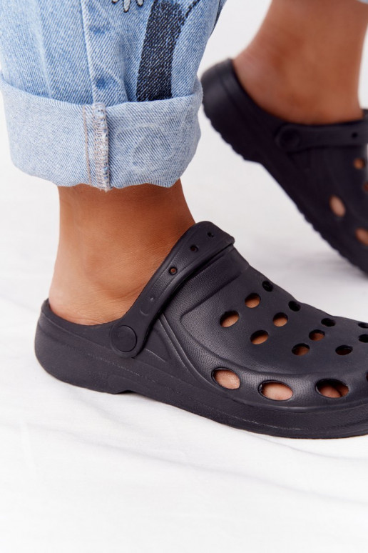 Čības melnas krāsas  EVA Čības melnas krāsas  EVA