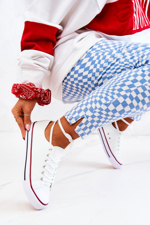 Ar savu vīru Ar savu vīru