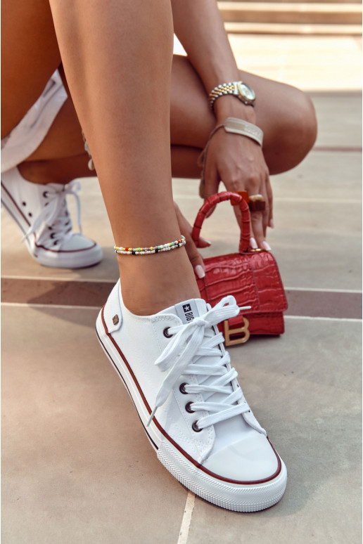 Klasiska modeļa sporta apavi ar līdzenu zoli Big Star DD274336 baltas krāsas Klasiska modeļa sporta apavi ar līdzenu zoli Big Star DD274336 baltas krāsas