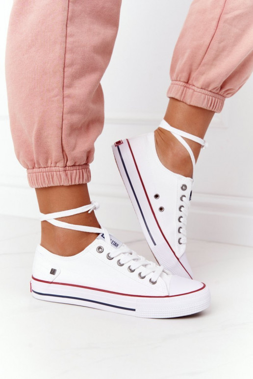 Klasiska modeļa sporta apavi ar līdzenu zoli Big Star DD274336 baltas krāsas Klasiska modeļa sporta apavi ar līdzenu zoli Big Star DD274336 baltas krāsas