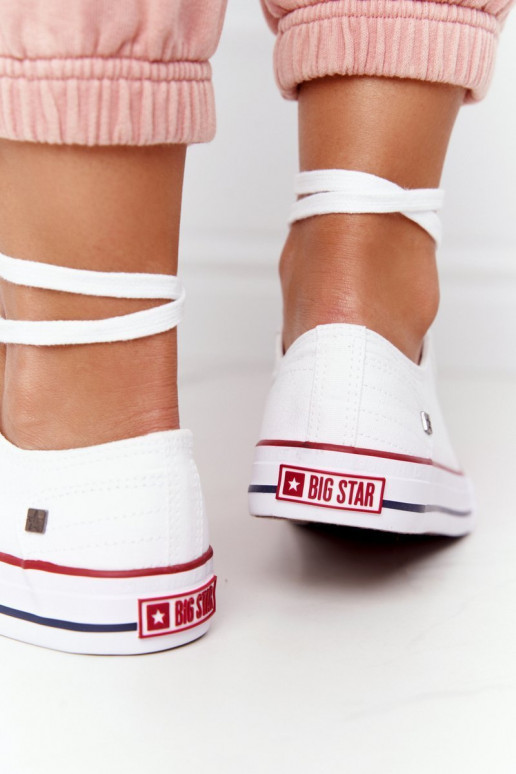 Klasiska modeļa sporta apavi ar līdzenu zoli Big Star DD274336 baltas krāsas Klasiska modeļa sporta apavi ar līdzenu zoli Big Star DD274336 baltas krāsas