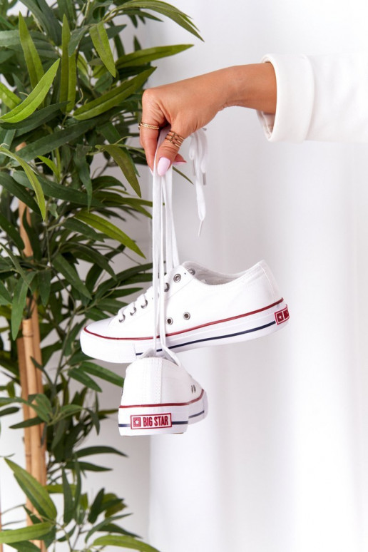 Klasiska modeļa sporta apavi ar līdzenu zoli Big Star DD274336 baltas krāsas Klasiska modeļa sporta apavi ar līdzenu zoli Big Star DD274336 baltas krāsas