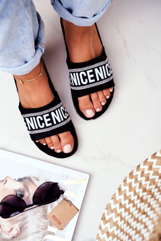 Čības  ar mirdzošiem spīdumiņiem melnas krāsas Be Nice