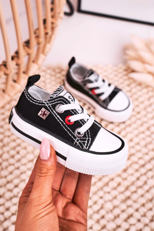 Bērnu apavi Klasiska modeļa sporta apavi ar līdzenu zoli BIG STAR HH374194 melnas krāsas Bērnu apavi Klasiska modeļa sporta apavi ar līdzenu zoli BIG STAR HH374194 melnas krāsas