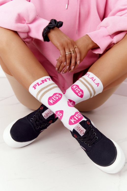 Sporta apavi ar platformu CROSS JEANS FF2R4002C melnas krāsas Sporta apavi ar platformu CROSS JEANS FF2R4002C melnas krāsas