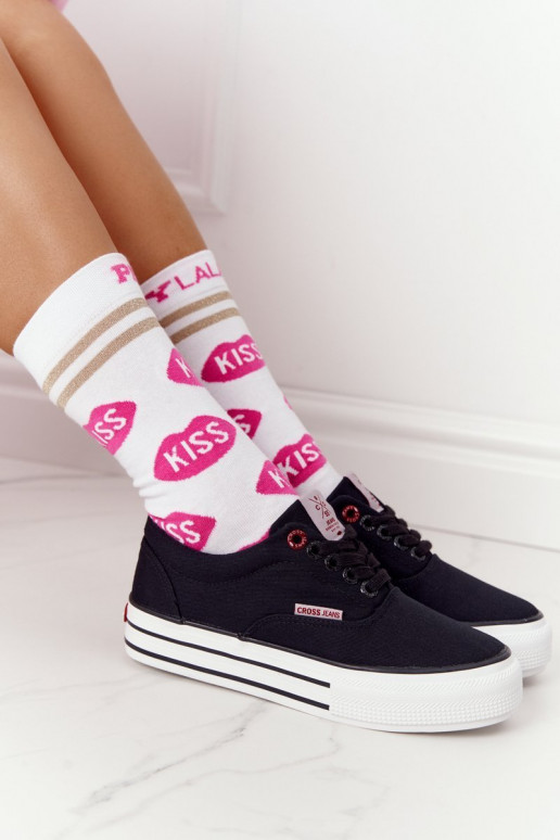 Sporta apavi ar platformu CROSS JEANS FF2R4002C melnas krāsas Sporta apavi ar platformu CROSS JEANS FF2R4002C melnas krāsas