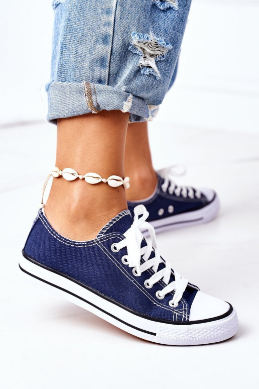 Klasiska modeļa brīvā laika apavi tumši zilas krāsas