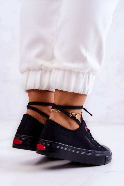 Klasiska modeļa brīvā laika apavi Cross Jeans JJ2R4019C melnas krāsas Klasiska modeļa brīvā laika apavi Cross Jeans JJ2R4019C melnas krāsas