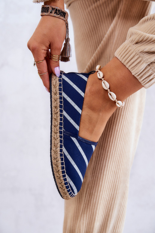 Klasiska modeļa espadrilles Big Star JJ274960 tumši zilas krāsas Klasiska modeļa espadrilles Big Star JJ274960 tumši zilas krāsas