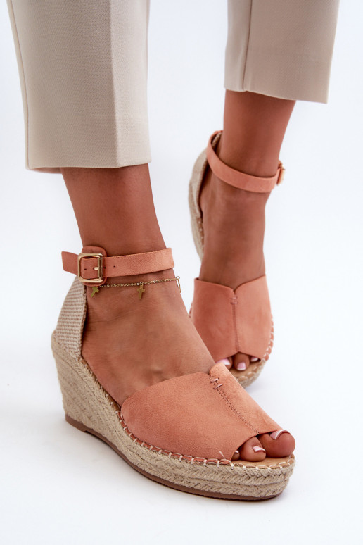 Ērtas   ar platformus basenes Gaiši sārtas krāsas Dellia Ērtas   ar platformus basenes Gaiši sārtas krāsas Dellia