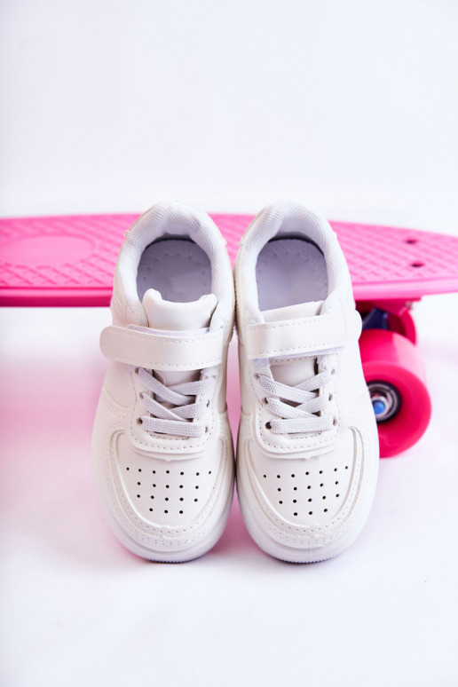 Bērnu apavi sporta apavi ar lipīgām aizdarēm baltas krāsas Elike Bērnu apavi sporta apavi ar lipīgām aizdarēm baltas krāsas Elike