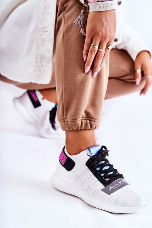 Sportiska stila apavi Sneakers modeļa apavi baltas krāsas Klayra Sportiska stila apavi Sneakers modeļa apavi baltas krāsas Klayra