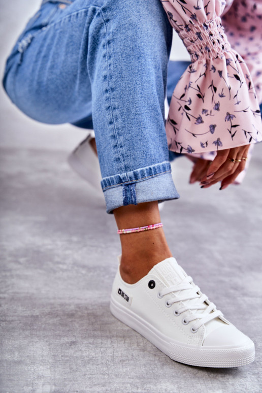 sporta apavi ar līdzenu zoli Big Star KK274010 baltas krāsas sporta apavi ar līdzenu zoli Big Star KK274010 baltas krāsas