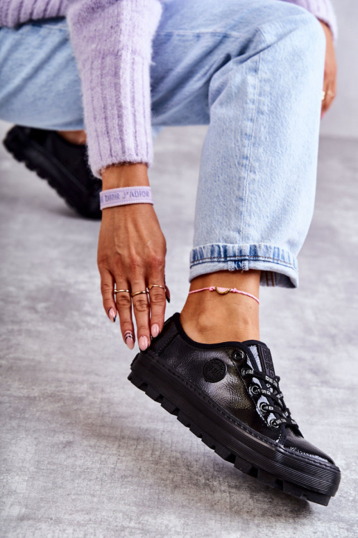 Stilīgasrnas Laque brīvā laika apavi Big Star KK274044 melnas krāsas Stilīgasrnas Laque brīvā laika apavi Big Star KK274044 melnas krāsas