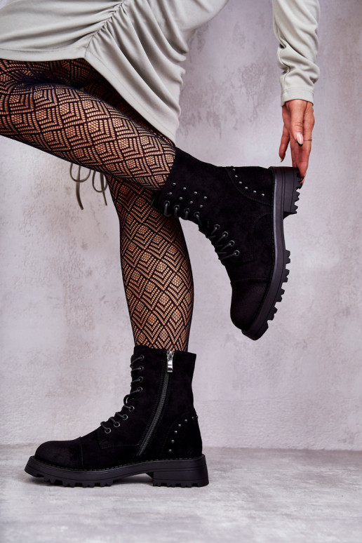 zamšādas Sieviešu puszābaki ar kniedēm melnas krāsas Palmira zamšādas Sieviešu puszābaki ar kniedēm melnas krāsas Palmira