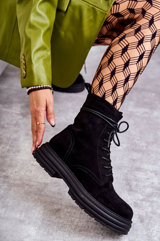 zamšādas Sieviešu puszābaki šņorējami melnas krāsas Afra zamšādas Sieviešu puszābaki šņorējami melnas krāsas Afra