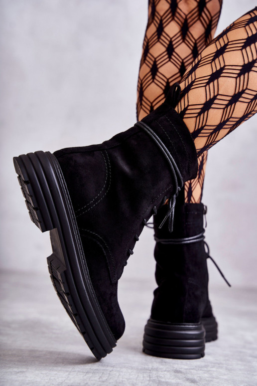 zamšādas Sieviešu puszābaki šņorējami melnas krāsas Afra zamšādas Sieviešu puszābaki šņorējami melnas krāsas Afra