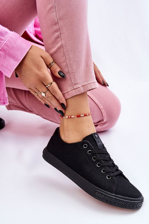 šņorējami Klasiska modeļa brīvā laika apavi melnas krāsas Eleya šņorējami Klasiska modeļa brīvā laika apavi melnas krāsas Eleya