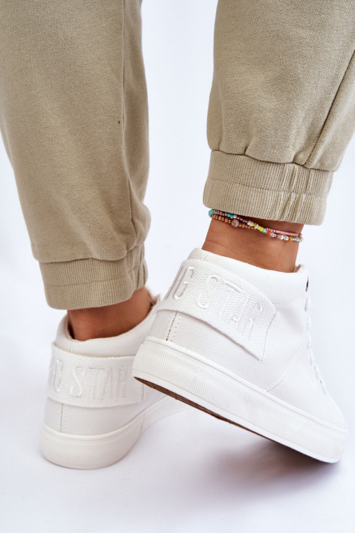 Klasiska modeļa tõmblukuga Big Star LL274002 baltas krāsas Klasiska modeļa tõmblukuga Big Star LL274002 baltas krāsas