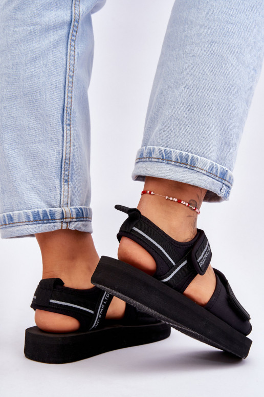 Sieviešu basenes ar lipīgām aizdarēm Big Star LL274784 melnas krāsas