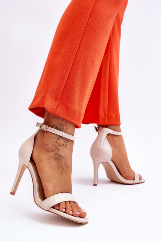 Stilīgasrnas sandales augstpapēžu kurpes  smilšu krāsas Rayden