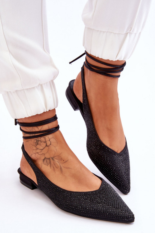 balerīnas ar bantītēm ar kniedēm melnas krāsas Mavis balerīnas ar bantītēm ar kniedēm melnas krāsas Mavis