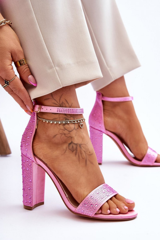 Elegantas augstpapēžu sandales ar mirdzošiem spīdumiņiem Rozā krāsas Idealistic Elegantas augstpapēžu sandales ar mirdzošiem spīdumiņiem Rozā krāsas Idealistic