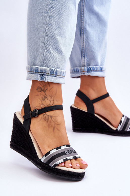 Ērtas platformas basenes Big Star LL274877 melnas krāsas Ērtas platformas basenes Big Star LL274877 melnas krāsas