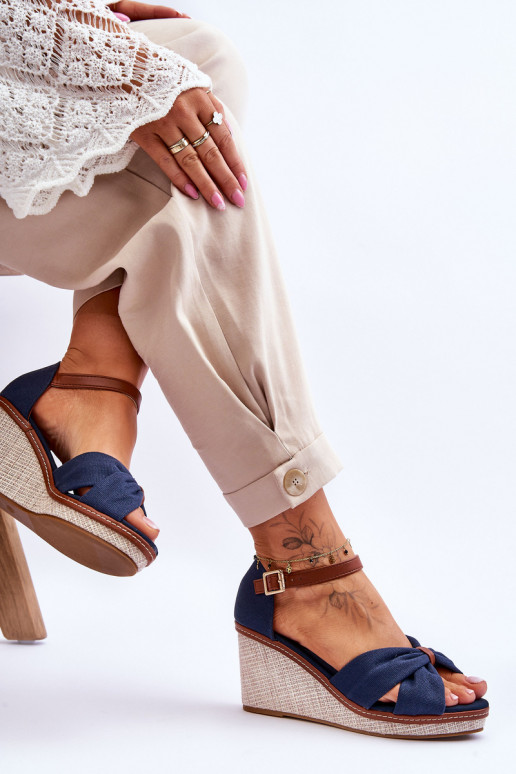 Sieviešu basenes  tumši zilas krāsas Daphne Sieviešu basenes  tumši zilas krāsas Daphne