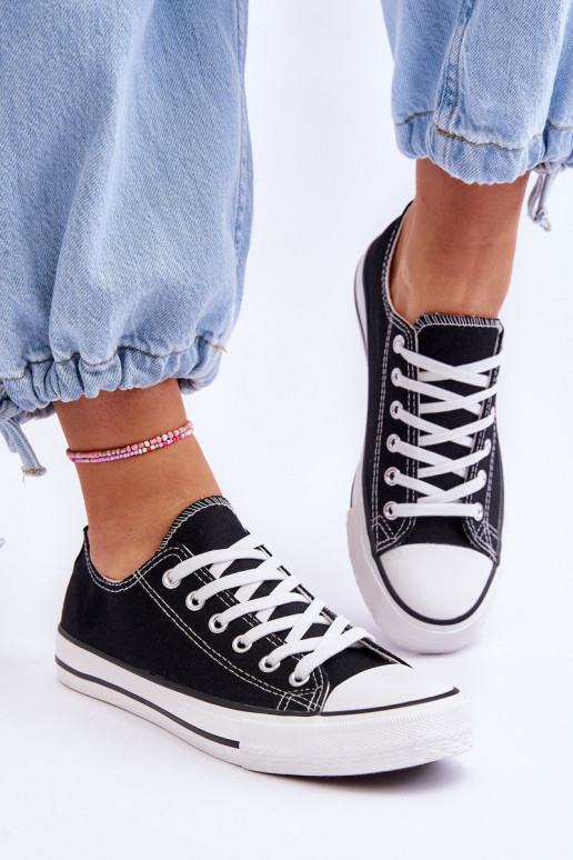 Sieviešu klasiskā stila sporta apavi melnas krāsas Vegas Sieviešu klasiskā stila sporta apavi melnas krāsas Vegas